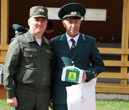 Саба урманчылыгында  үз  һөнәренең  осталары  ачыкланды