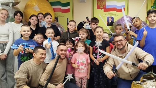 Иске Икшермәдәге «Тургай» приютында  «Яшәү хокукы» хәйрия фонды вәкилләре хәйрия чарасы уздырды