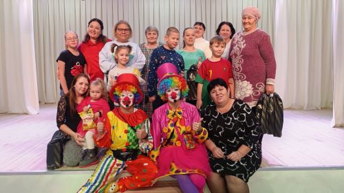 Иштуганда сәламәтлек мөмкинлекләре чикле кешеләр өчен «Күңелне бер тамчыдан җылытабыз» дигән чара узды