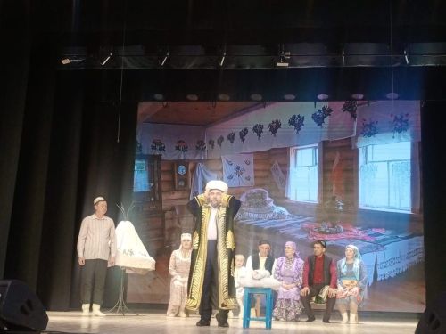 Тимершыклылар зур сәхнәдән балага исем кушу йоласын күрсәтте