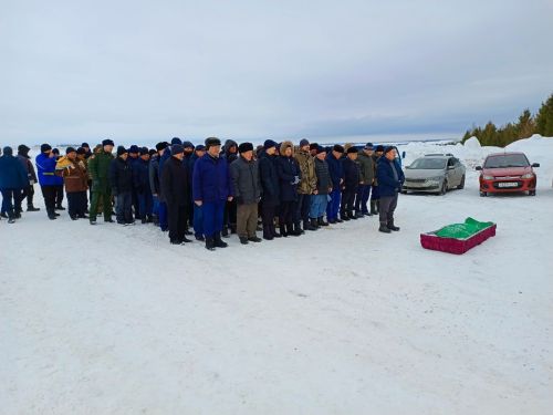 Төбәктә махсус хәрби операциядә катнашкан Илназ Шириев белән  хушлаштылар