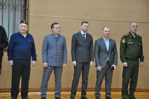 Сабада подводниклар балаларны, үсмерләрне көрәштерде