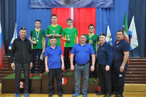 Сабада подводниклар балаларны, үсмерләрне көрәштерде