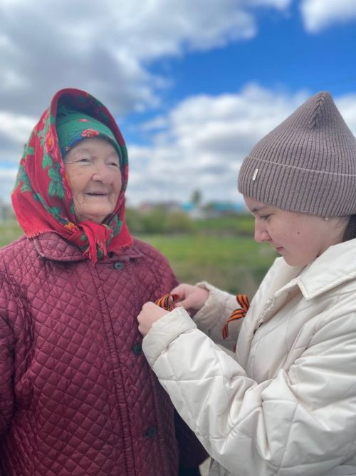 Эзмә мәктәбе укучылары  «Георгий тасмасы» Бөтенроссия акциясенә кушылдылар