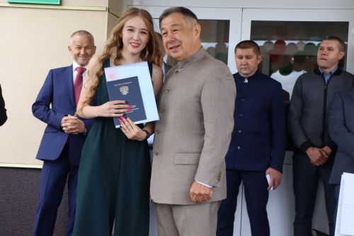 Кичәге студент – бүген лаеклы  алмаш (+видео)