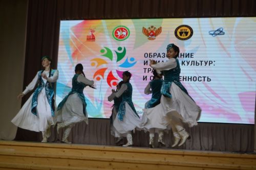 «Алга таба иң мөһиме – әти-әниләр белән эшләү, бу безнең бүген төп максатыбыз”