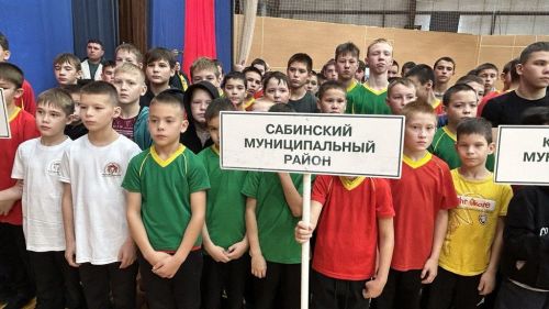 Сабада Фәргать Нәбиуллин истәлегенә ачык  көрәш турниры узды