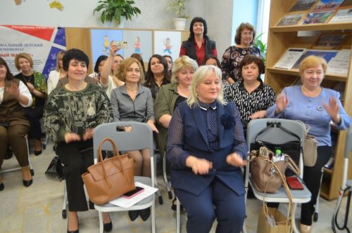 «Алга таба иң мөһиме – әти-әниләр белән эшләү, бу безнең бүген төп максатыбыз”