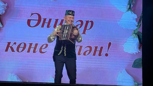 Район мәдәният йортында якынлашып килүче  Әниләр көне уңаеннан бәйрәм концерты узды
