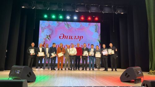 Район мәдәният йортында якынлашып килүче  Әниләр көне уңаеннан бәйрәм концерты узды