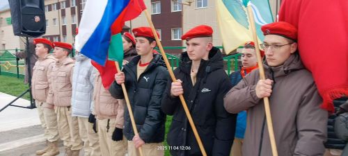 Бүген Сабада Бөек Ватан сугышында һәлак булганнар һәм хәбәрсез югалганнар истәлегенә һәйкәл ачылды