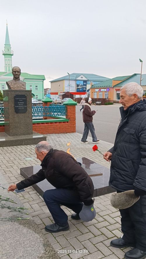 Бүген Сабада Бөек Ватан сугышында һәлак булганнар һәм хәбәрсез югалганнар истәлегенә һәйкәл ачылды
