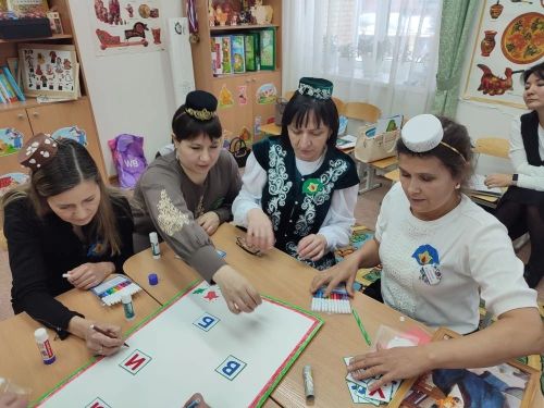 Районыбыз тәрбиячеләре «Белем һәм тәрбия бирүдә Каюм Насыйри хезмәтләре» республикакүләм бәйгесендә призлы урыннарга лаек булдылар