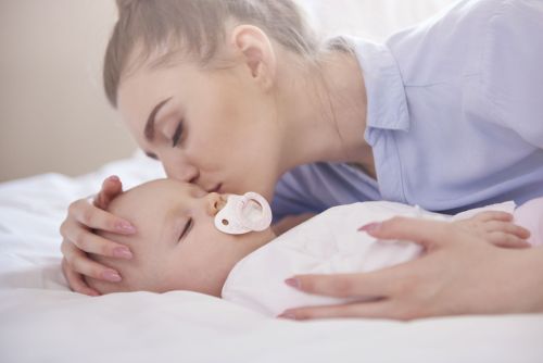 Декрет ялының түләнә торган чорын өч елга кадәр озайтырга тәкъдим иттеләр