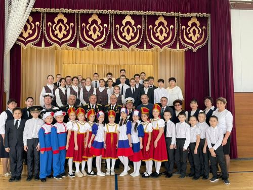 Олы Арташ мәктәбенә  Хәрби-Диңгез Флоты ветераннары килде