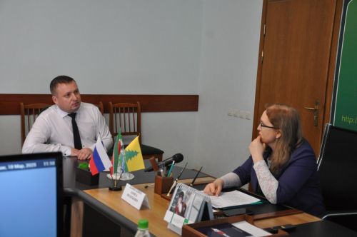 Сишәмбе көнне районыбызга эшлекле визит белән  Татарстан  Республикасы Тарифлар буенча дәүләт комитеты җитәкчесенең беренче урынбасары Лариса Хәбибуллина килде