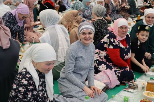 Сабада 7нче тапкыр районкүләм ифтар узды (фоторепортаж)