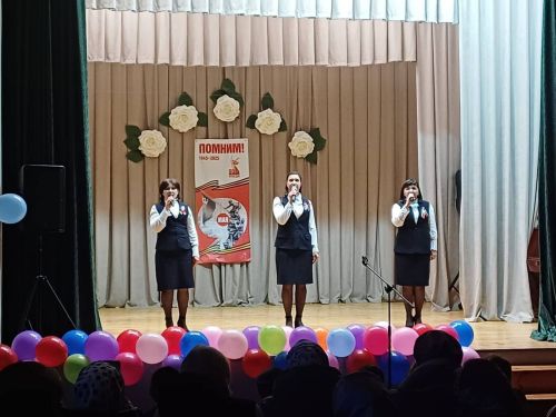 Ватанны саклаучылар елы һәм Бөек җиңүнең 80 еллыгы уңаеннан « Йөрәктән - йөрәккә » дип исемләнгән хәйрия концерты булып үтте.