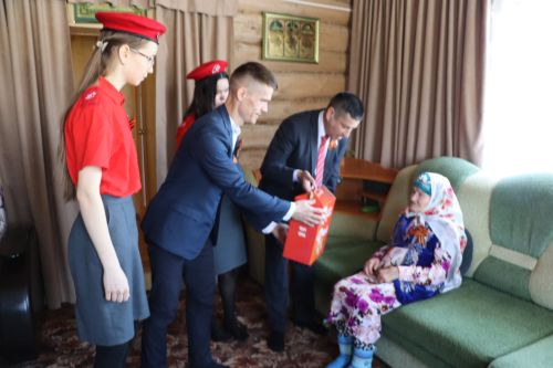Бөек Җиңүнең 80 еллыгы уңаеннан  Юлбат һәм Түбән Шытсу авыл җирлекләрендә яшәүче тыл ветераннары һәм  Бөек Ватан сугышы ветераннарының   тол хатыннары хөрмәтләнде