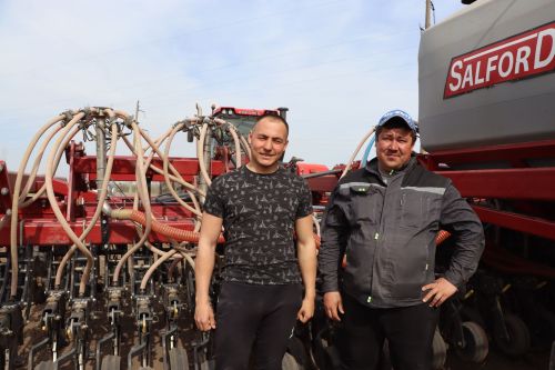 Һава шартлары  ашыктыра: “Игенче”дә бөртеклеләрне  чәчүне 1 майга төгәлләргә җыеналар