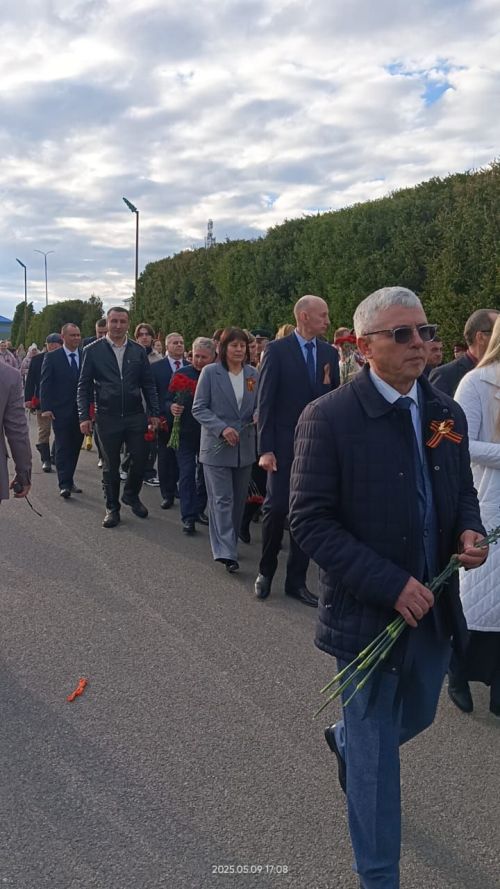 9 май көнне Сабада узган Җиңү бәйрәменнән фоторепортаж
