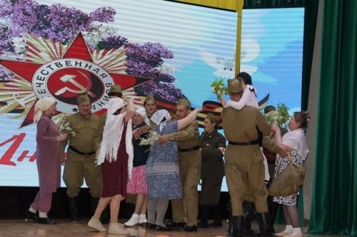 Сталинград тирәге  генетик хәтер булып Лесхозга  кайтты