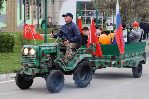 Сталинград тирәге  генетик хәтер булып Лесхозга  кайтты