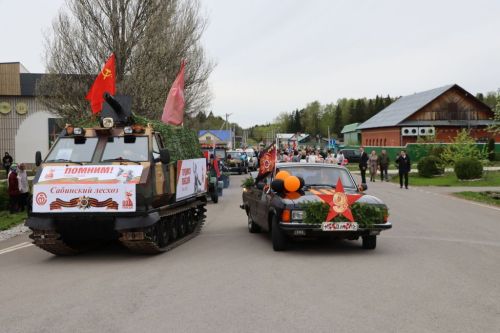 Сталинград тирәге  генетик хәтер булып Лесхозга  кайтты