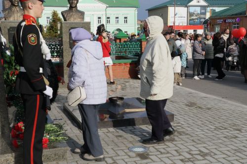 9 май көнне Сабада узган Җиңү бәйрәменнән фоторепортаж