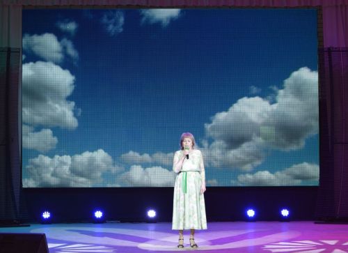 Шәмәрдән мәдәният йортында тыл ветераннарын  «Фронтовая бригада» дигән концерт программасына чакырып хөрмәтләделәр