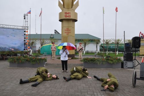 Җиңү көненә багышланган  парад һәм бәйрәм митингы Шәмәрдәндә дә  тантаналы шартларда үтте