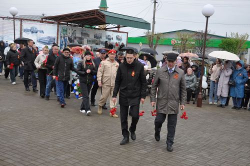 Җиңү көненә багышланган  парад һәм бәйрәм митингы Шәмәрдәндә дә  тантаналы шартларда үтте