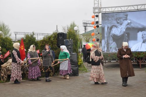Җиңү көненә багышланган  парад һәм бәйрәм митингы Шәмәрдәндә дә  тантаналы шартларда үтте