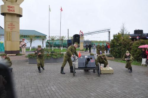 Җиңү көненә багышланган  парад һәм бәйрәм митингы Шәмәрдәндә дә  тантаналы шартларда үтте