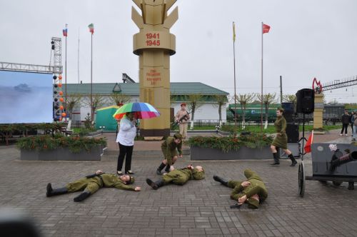 Җиңү көненә багышланган  парад һәм бәйрәм митингы Шәмәрдәндә дә  тантаналы шартларда үтте
