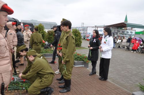Җиңү көненә багышланган  парад һәм бәйрәм митингы Шәмәрдәндә дә  тантаналы шартларда үтте
