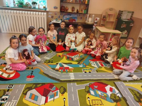 Бәби курчаклар каян килеп чыккан?