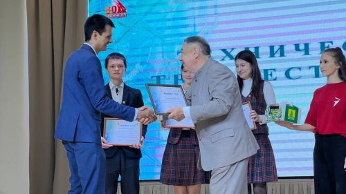 Бүген Сабада балалар техник иҗатына ярдәм итү һәм үстерү буенча район фестивале узды (фоторепортаж)