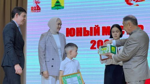 Бүген Сабада балалар техник иҗатына ярдәм итү һәм үстерү буенча район фестивале узды (фоторепортаж)