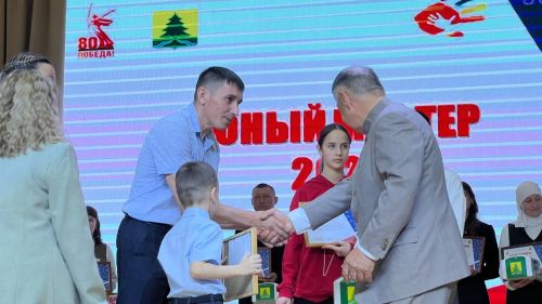 Бүген Сабада балалар техник иҗатына ярдәм итү һәм үстерү буенча район фестивале узды (фоторепортаж)
