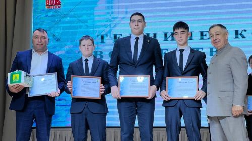 Бүген Сабада балалар техник иҗатына ярдәм итү һәм үстерү буенча район фестивале узды (фоторепортаж)