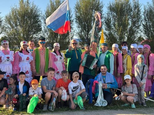 «Саба-Арена» һәм «Сабантуй» спорт мәктәбе хезмәткәрләре бирнә җыюда катнашты