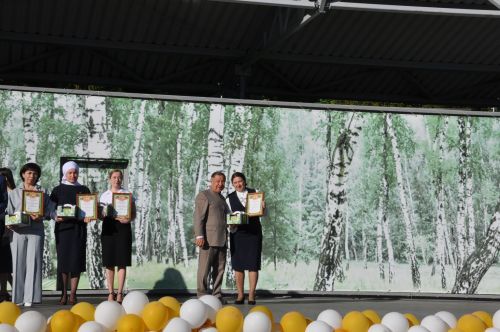 Сабада фән олимпиадасы җиңүчеләрен хөрмәтләделәр