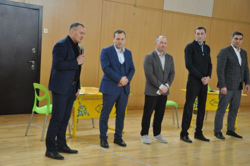 Сабада офис хезмәткәрләре һөнәри бәйгедә ярышты