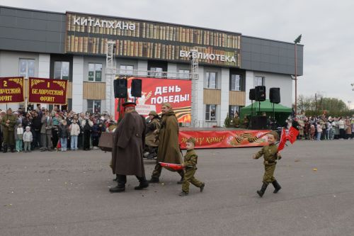 Бүген Сабада Җиңү бәйрәме узды (фоторепортаж)