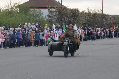 Бүген Сабада Җиңү бәйрәме узды (фоторепортаж)
