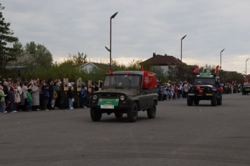 Бүген Сабада Җиңү бәйрәме узды (фоторепортаж)