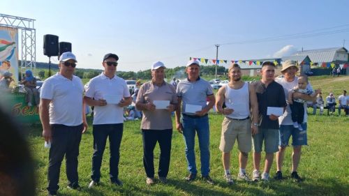 Тимершыкта узган Сабантуйны танылган сәхнә йолдызлары чыгышы бизәде