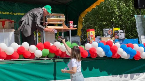 «Бүләк оту - бәхет эше», ди Сабантуйда ике зур призга ия булган Рамил Гарифуллин