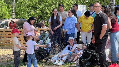 «Бүләк оту - бәхет эше», ди Сабантуйда ике зур призга ия булган Рамил Гарифуллин